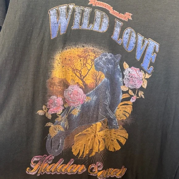 Spell Wild Love T-Shirt - Picture 4 of 4